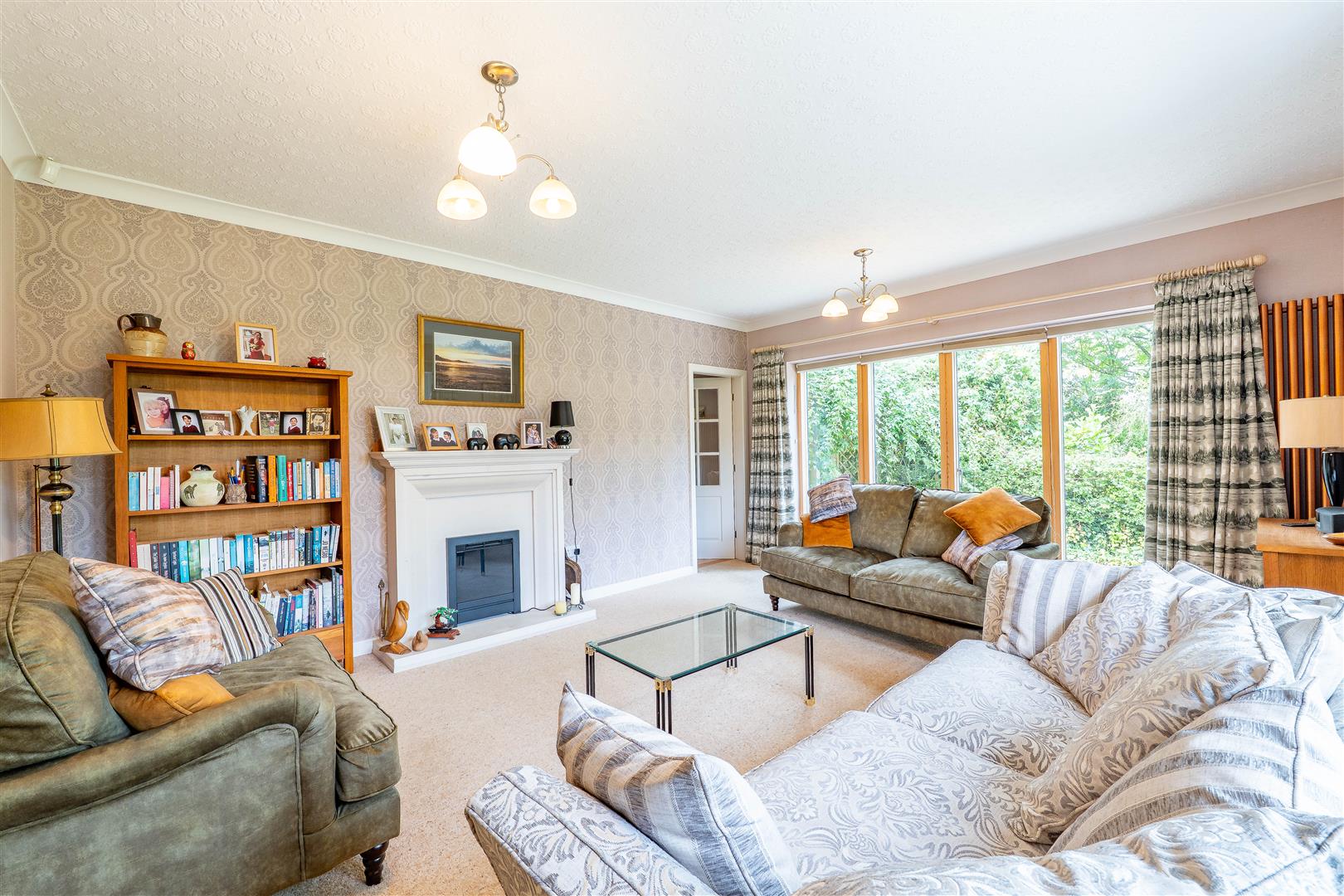 4 bed property in Blackburn Road, Chorley